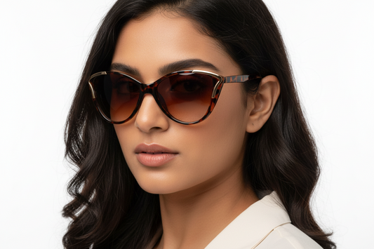 Q118. Celebrity sunglasses cat eye UV400 Retina protected cooling glass