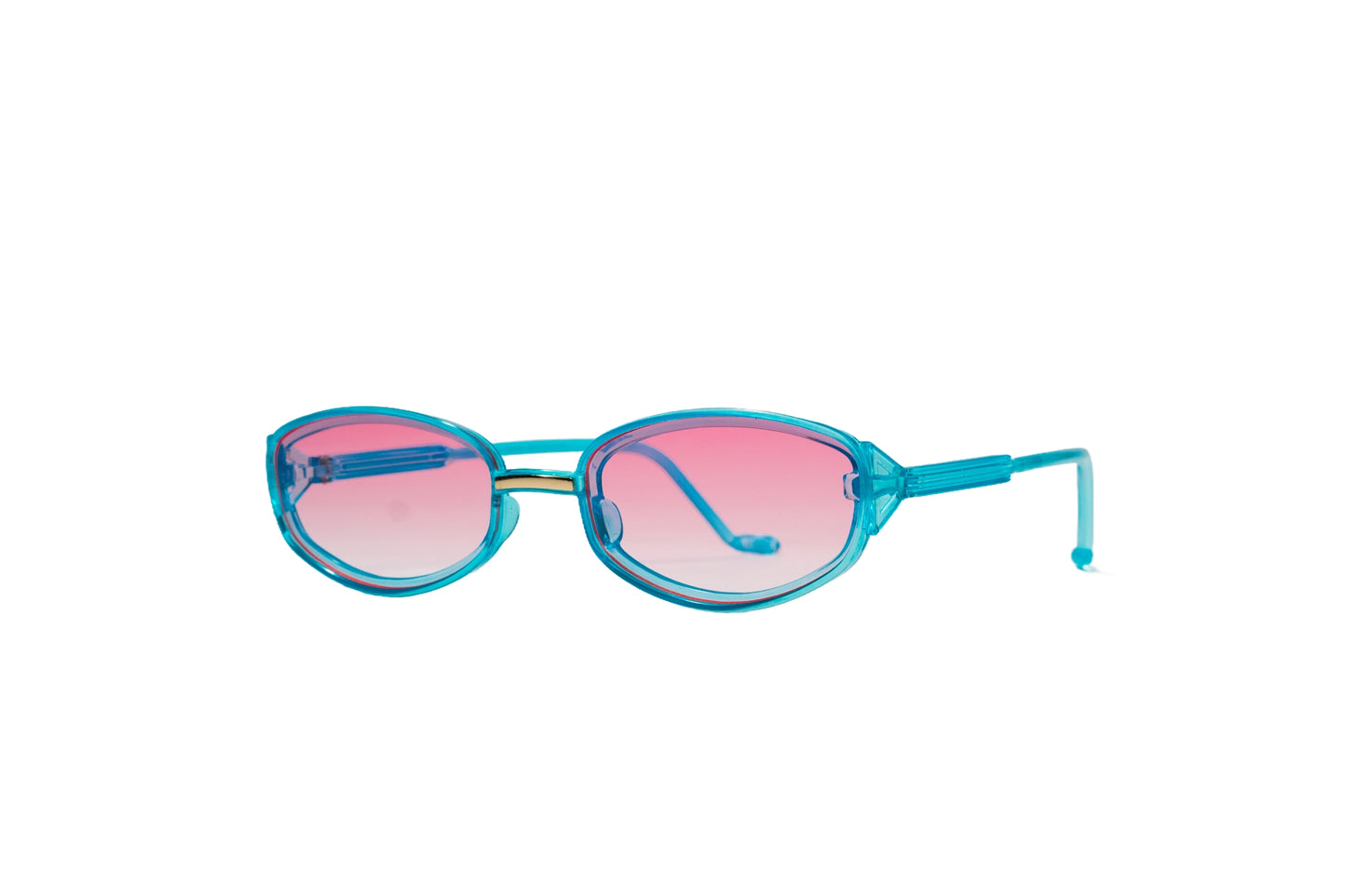 773. Celebrity stylish sunglasses UV400 Retina protected cooling glass