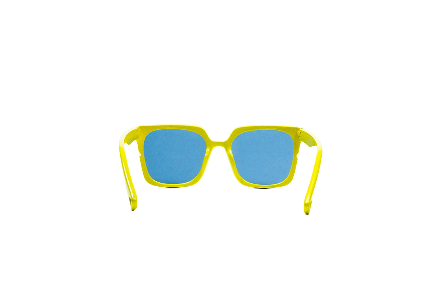 Q345. Celebrity stylish sunglasses UV400 Retina protected cooling glass