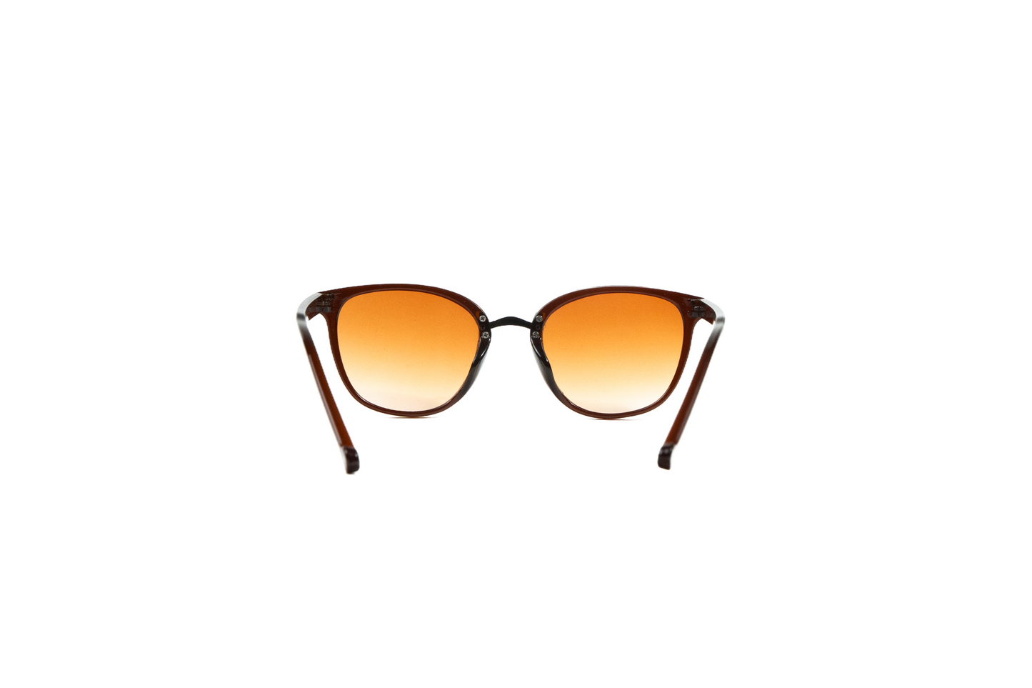 Q146d. Celebrity sunglasses UV400 Retina protected cooling glass