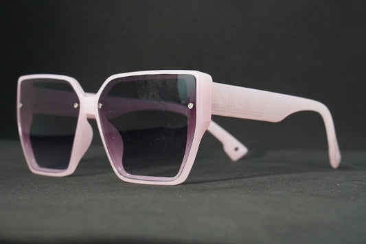 81. Celebrity sunglasses UV400 Retina protected cooling glass