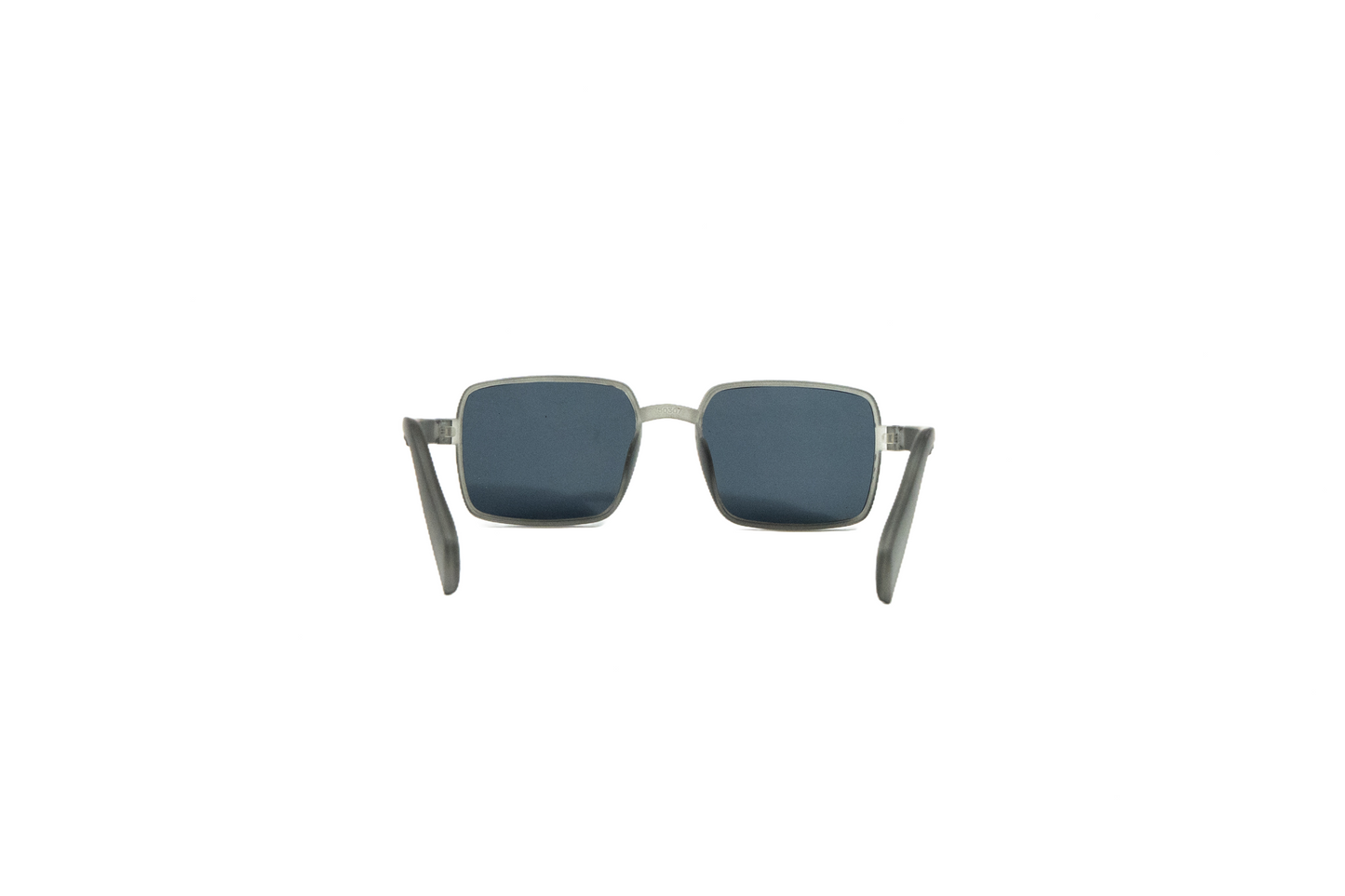 K148b. Men’s Celebrity sunglass UV400 Retina protected cooling glass