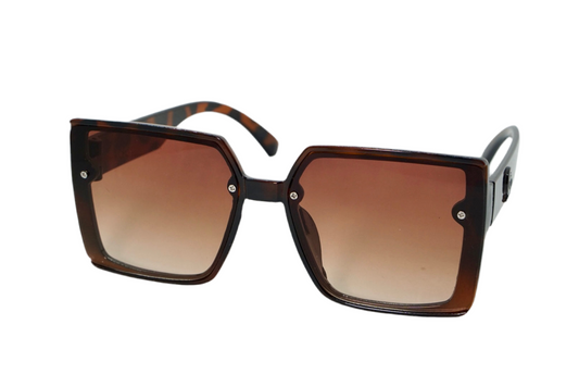 22. Celebrity sunglasses UV400 Retina protected cooling glass