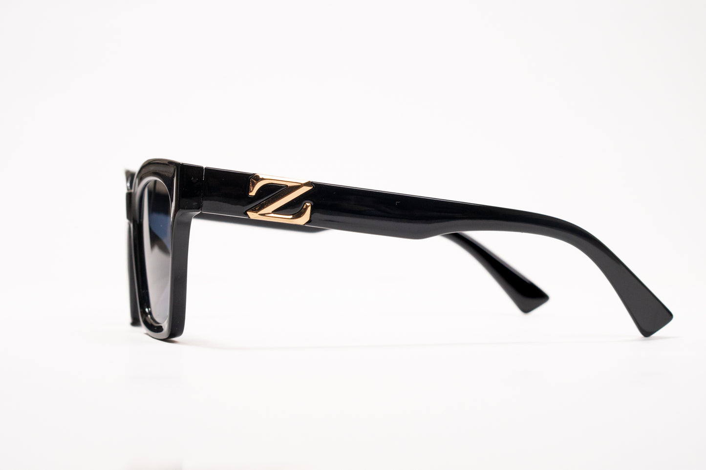 609. Square premium black Celebrity UV400 Retina protected cooling glass