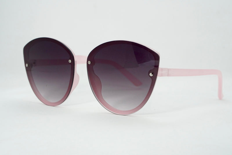 42. Celebrity sunglasses UV400 Retina protected cooling glass