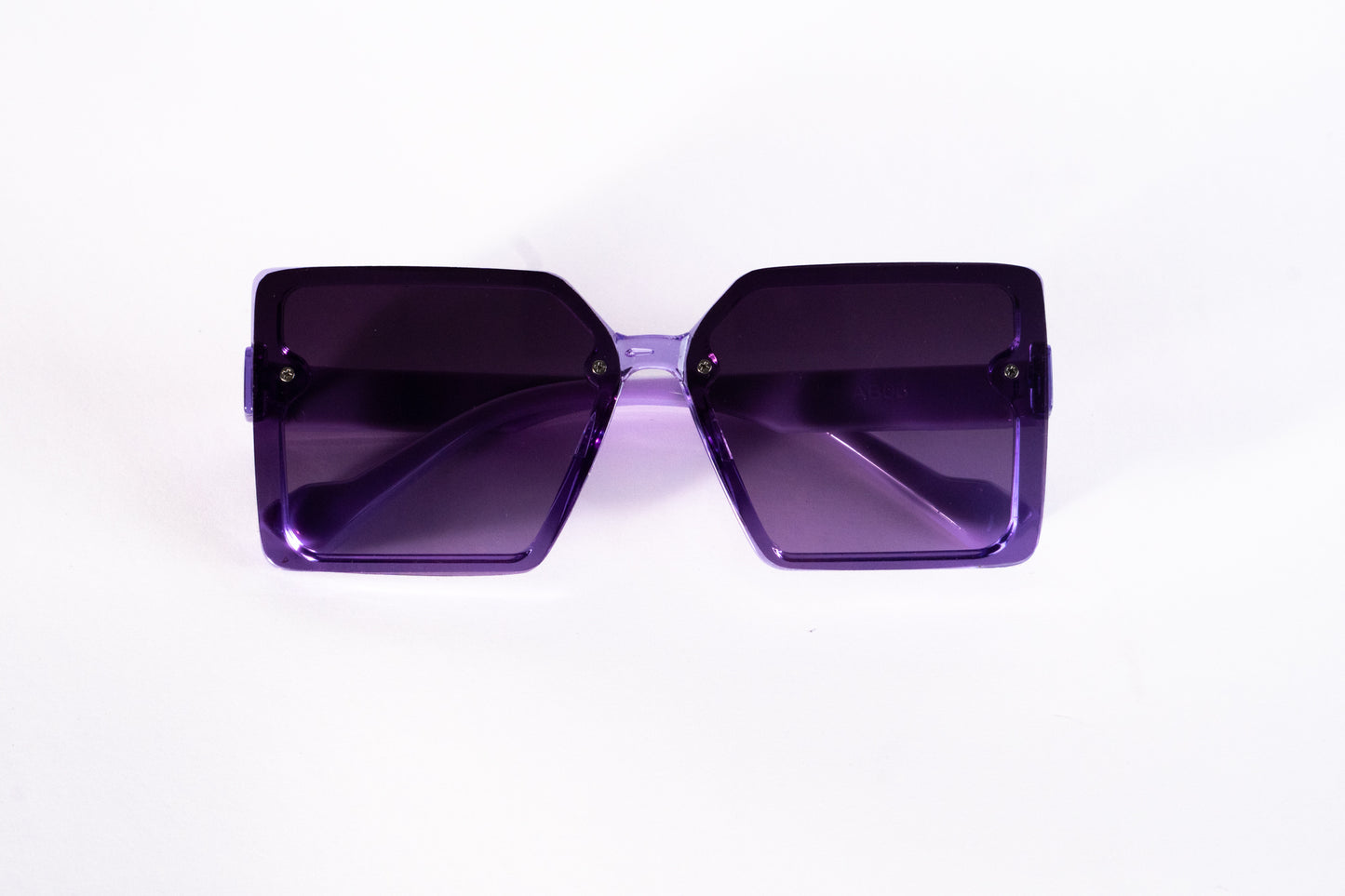 392. Celebrity sunglasses UV400 Retina protected cooling glass