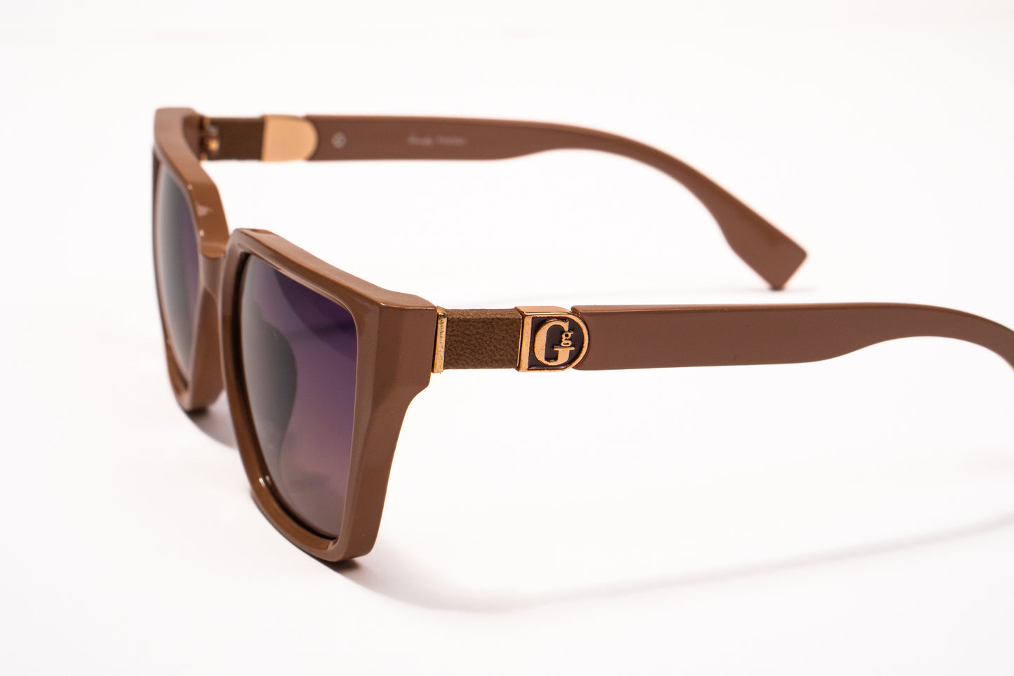 540. Square premium coco Celebrity UV400 Retina protected cooling glass