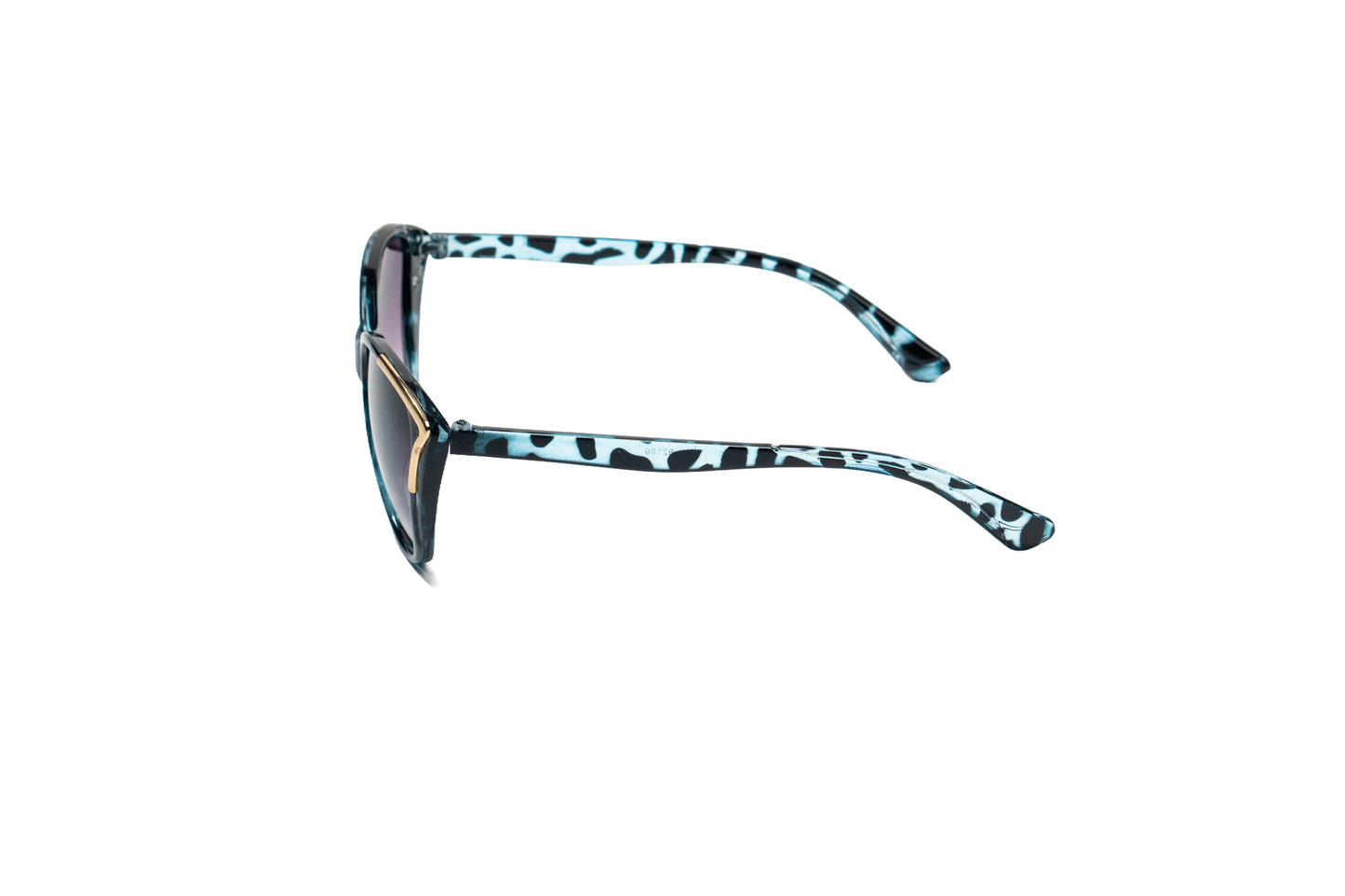 Q120. Celebrity cat eye sunglasses UV400 Retina protected cooling glass