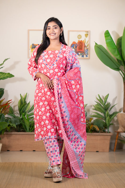 Hyrr Krishnakoli 3pc set Red