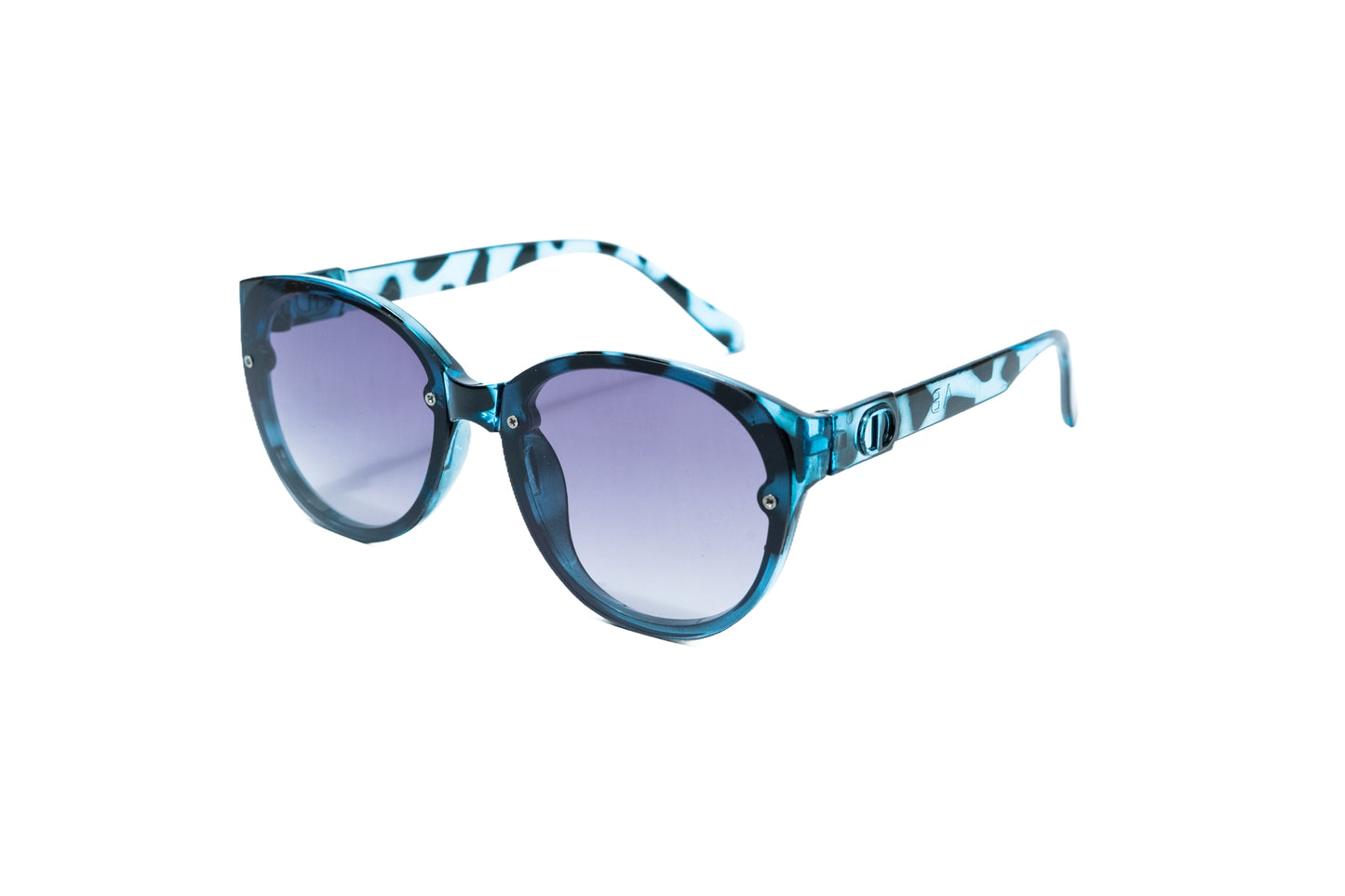 997. Celebrity stylish sunglasses UV400 Retina protected cooling glass