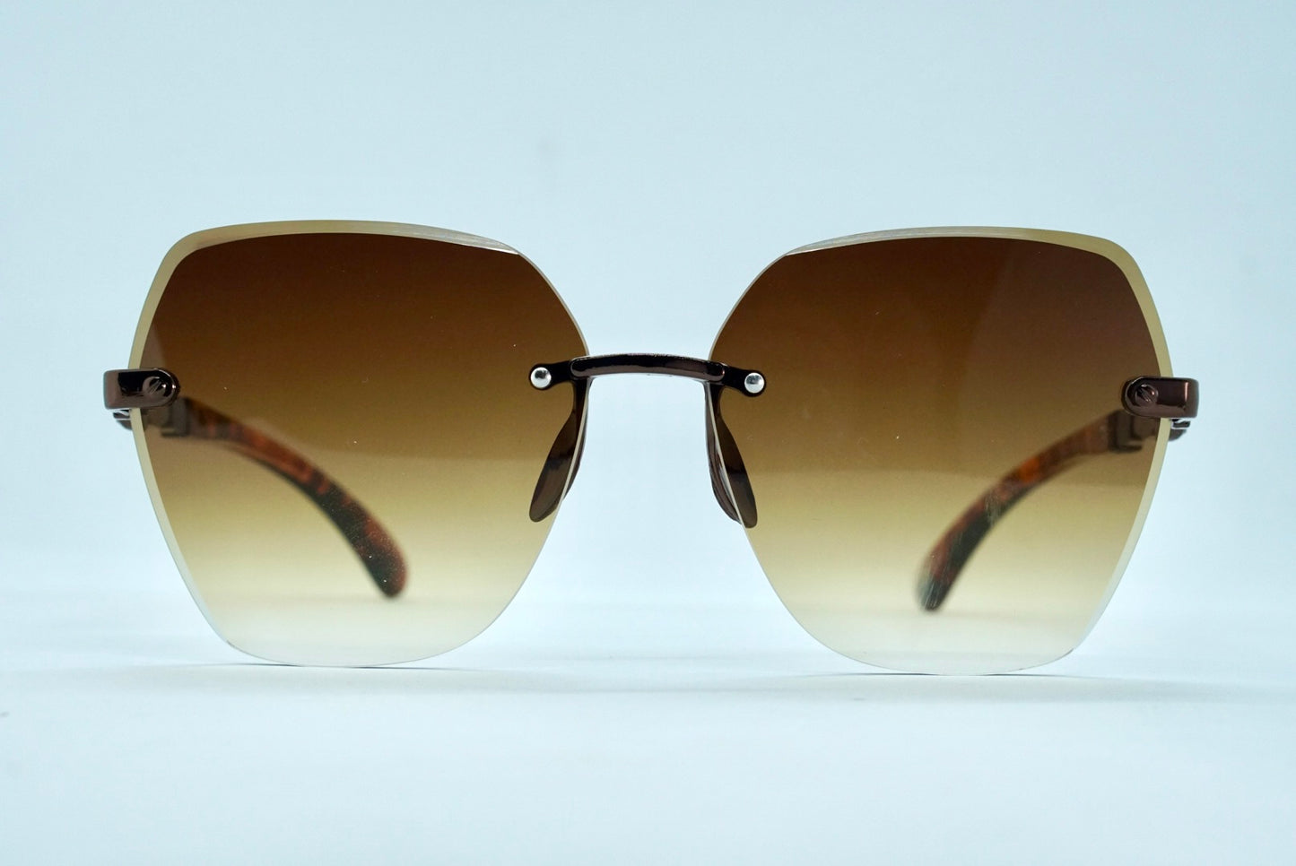 316. Celebrity Rimless diamond cut UV400 Retina protected cooling glass