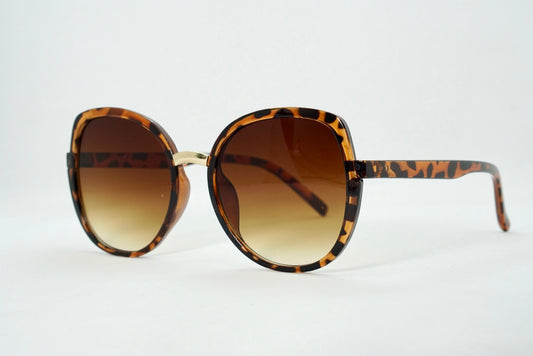 9. Celebrity sunglasses UV400 Retina protected cooling glass