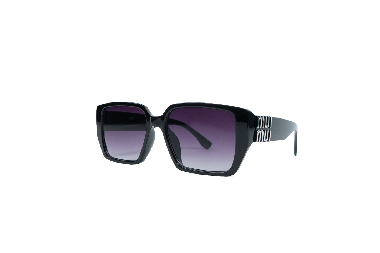 Q161j. Celebrity sunglasses UV400 Retina protected cooling glass