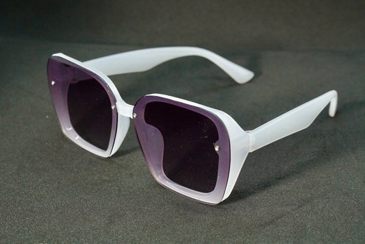 67. Celebrity sunglasses UV400 Retina protected cooling glass
