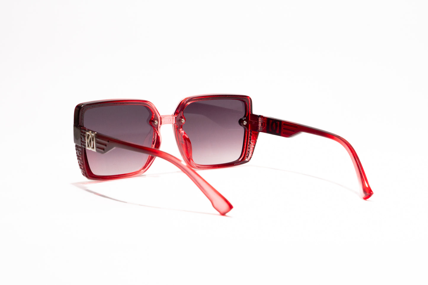 642. Celebrity sunglasses UV400 Retina protected cooling glass
