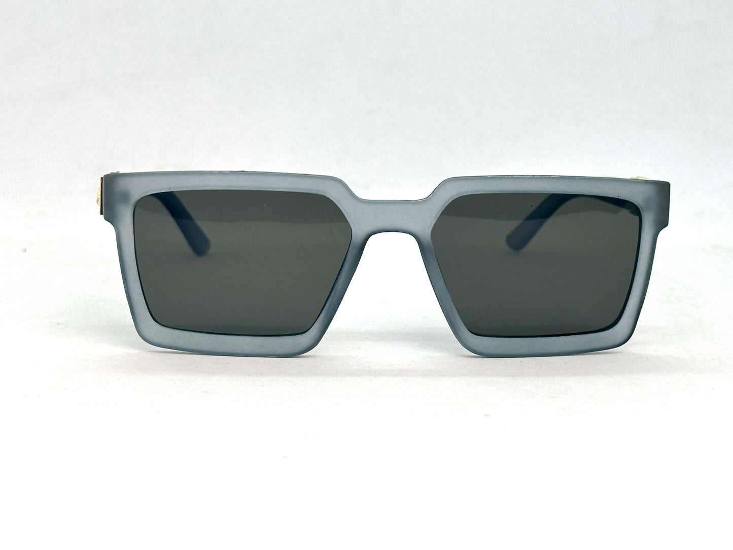 23. Unisex glass UV400 Retina protected colling glass 10 April