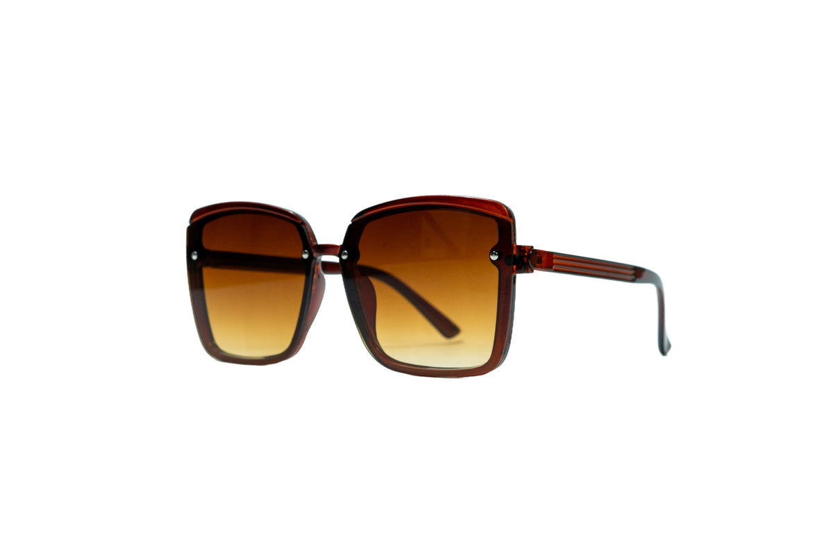 Q230. Celebrity stylish sunglasses UV400 Retina protected cooling glass