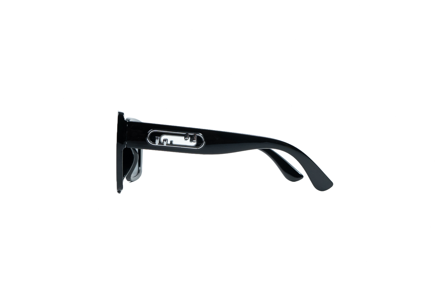 Q32E. Celebrity sunglasses UV400 Retina protected cooling glass