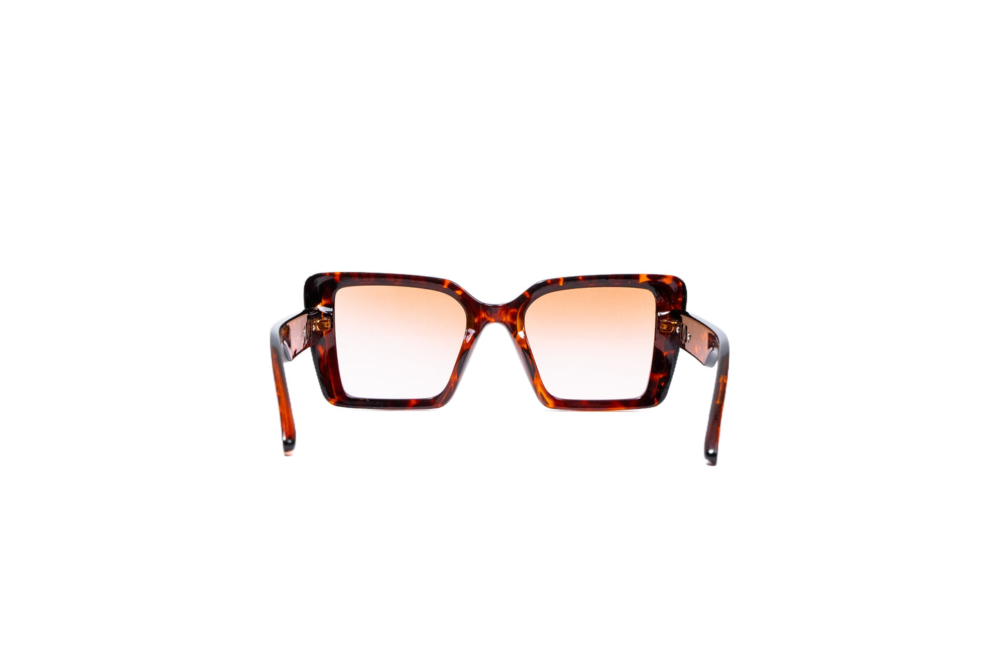 Q104e. Premium sunglass UV400 Retina protected cooling glass