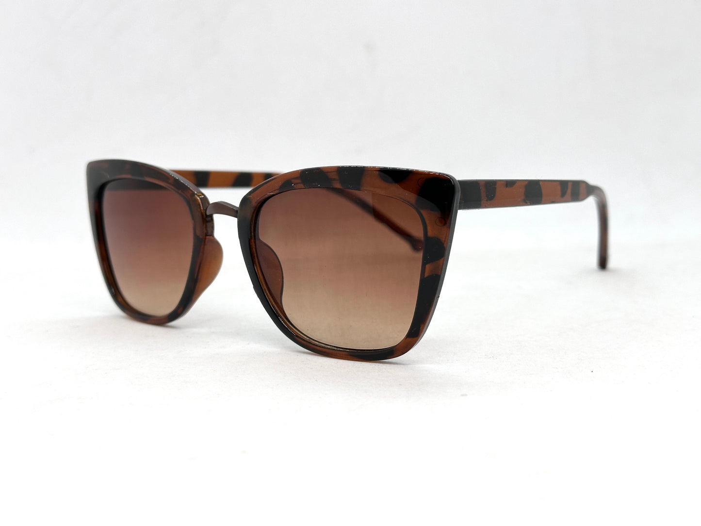 04.Celebrity glass UV400 Retina protected colling glass 8m
