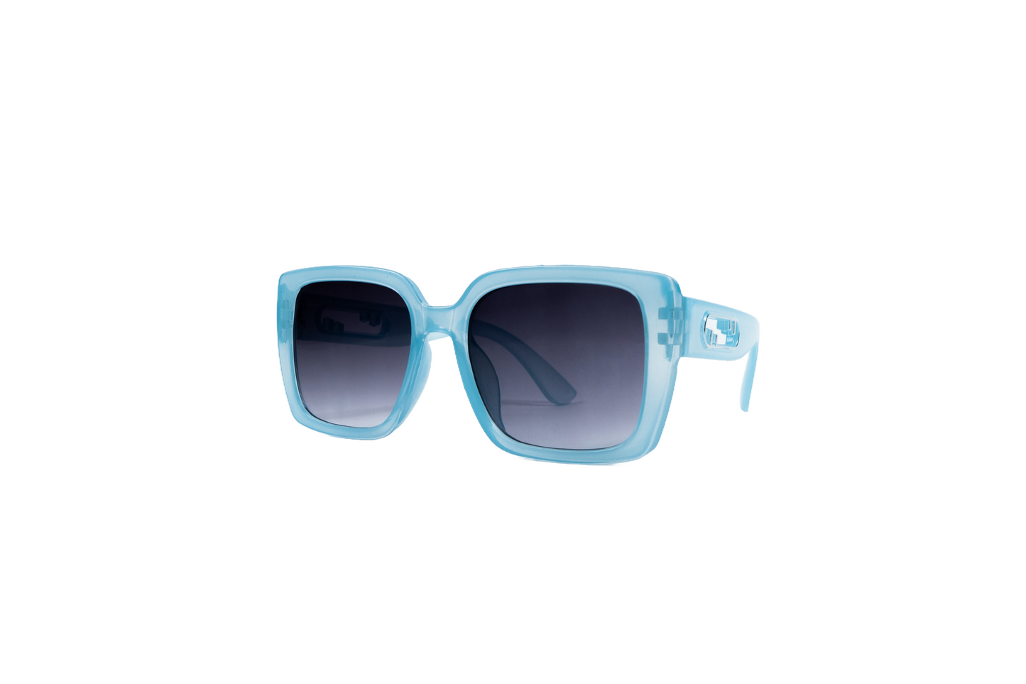 Q32j. Celebrity sunglasses UV400 Retina protected cooling glass