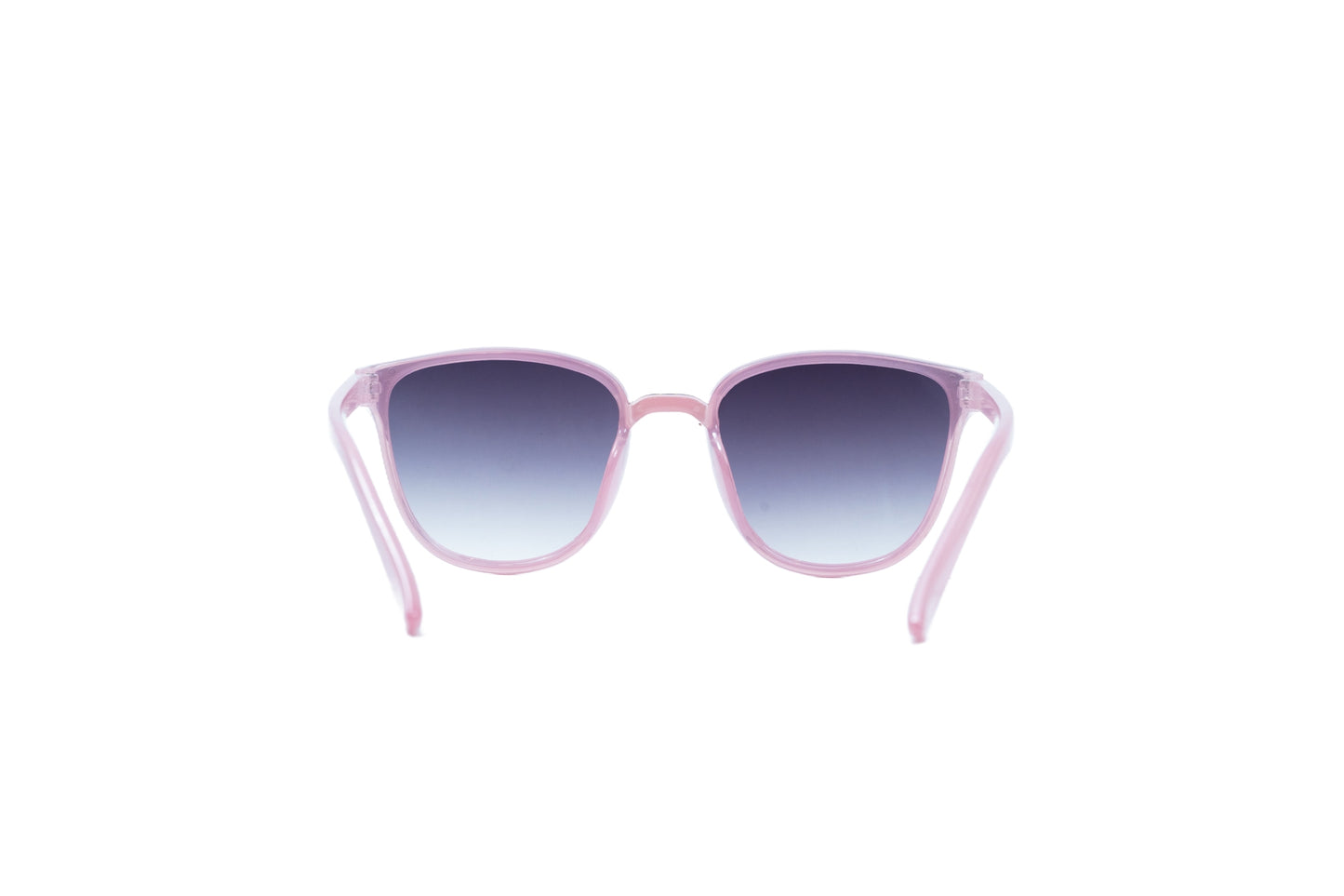 17. Celebrity stylish sunglasses UV400 Retina protected cooling glass