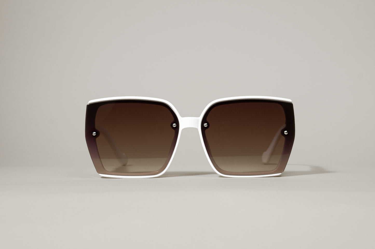 462. Celebrity sunglasses UV400 Retina protected cooling glass