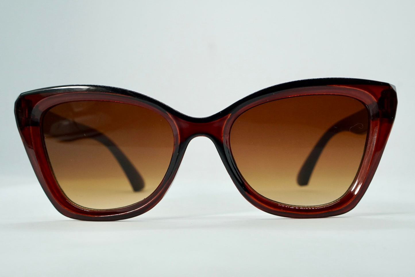 214. Celebrity sunglasses UV400 Retina protected cooling glass