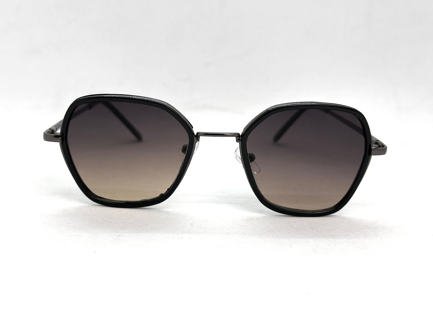 23.Celebrity glass UV400 Retina protected colling glass 7m