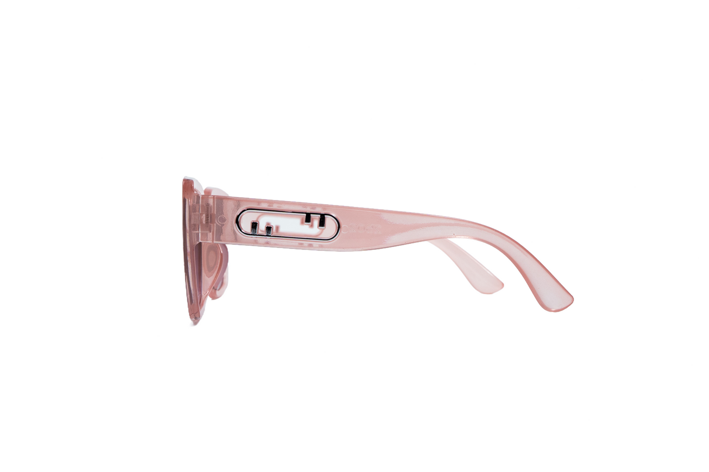Q32A. Celebrity sunglasses UV400 Retina protected cooling glass