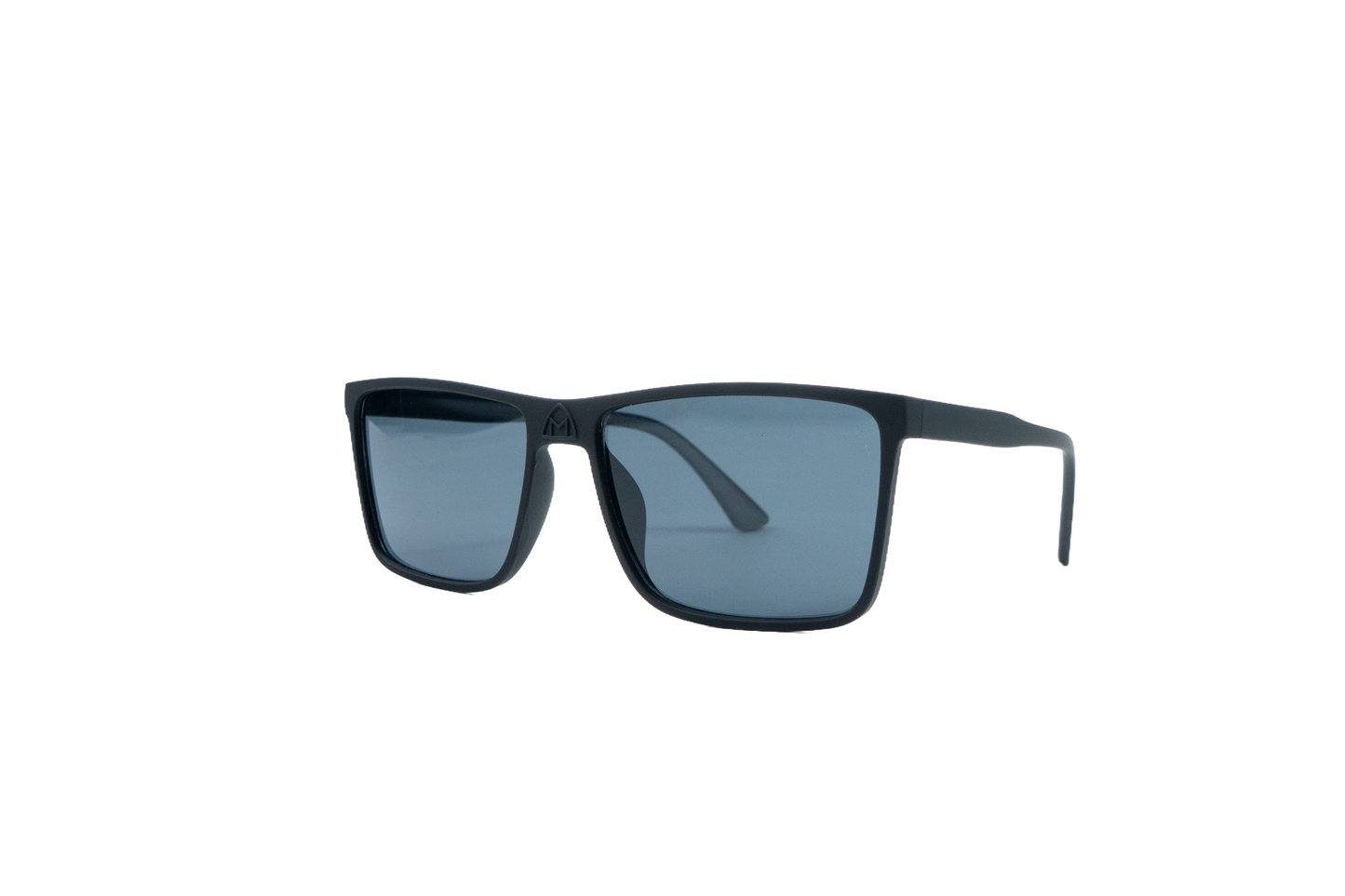 K163c. Men’s Celebrity sunglass UV400 Retina protected cooling glass