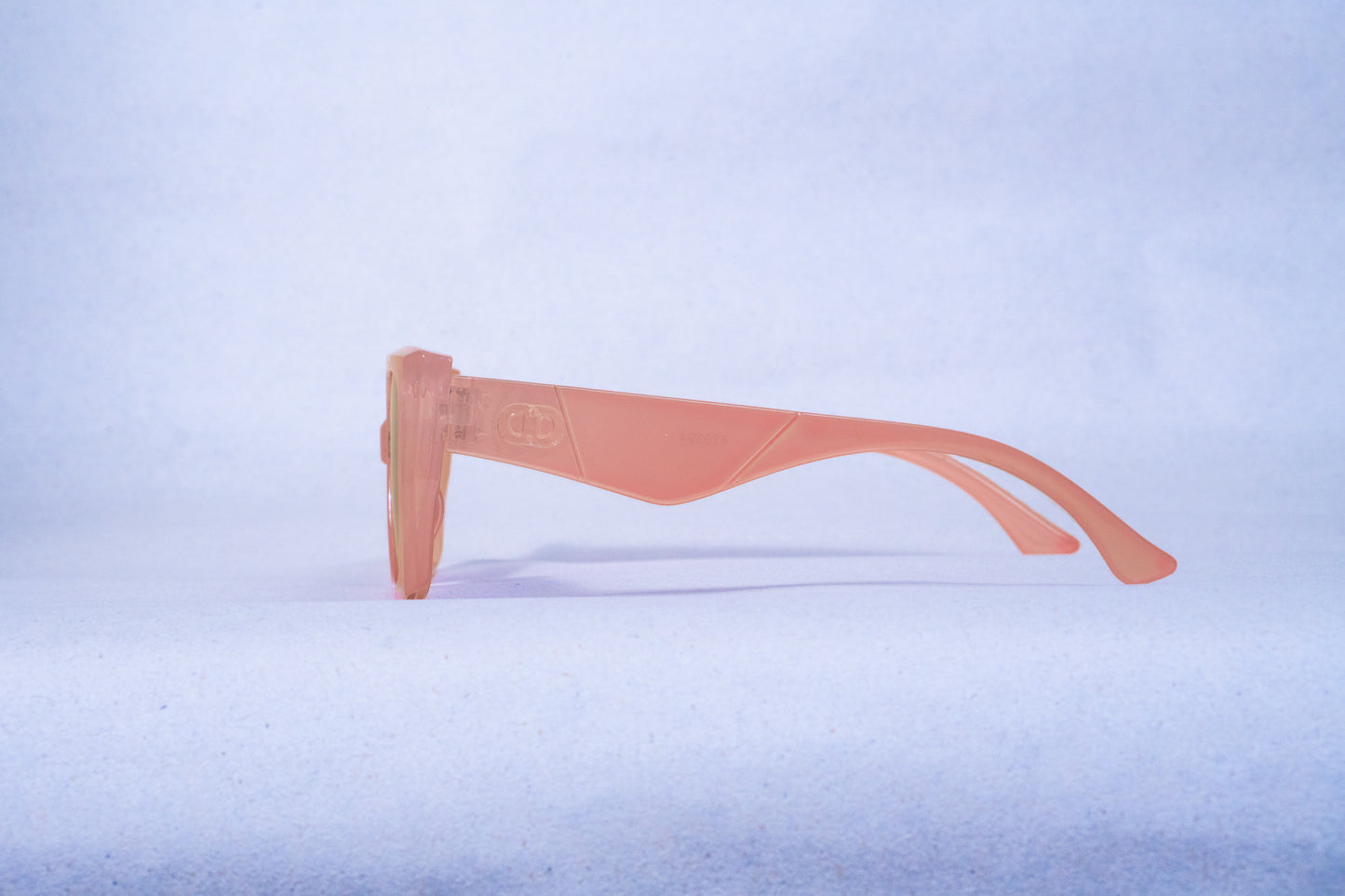 470. Celebrity sunglasses UV400 Retina protected cooling glass