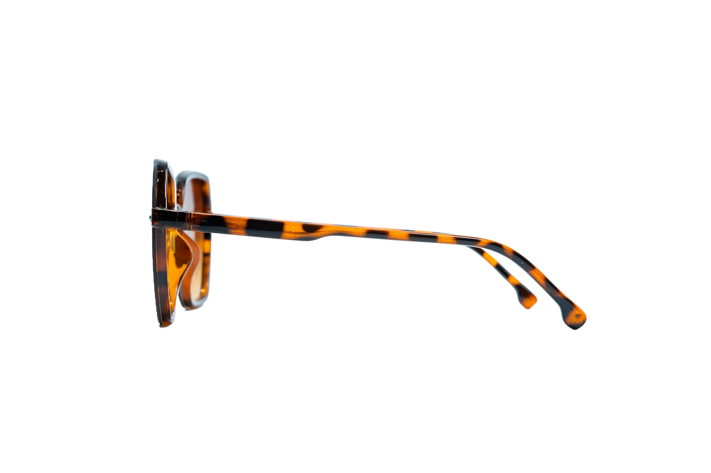 983. Celebrity stylish sunglasses UV400 Retina protected cooling glass