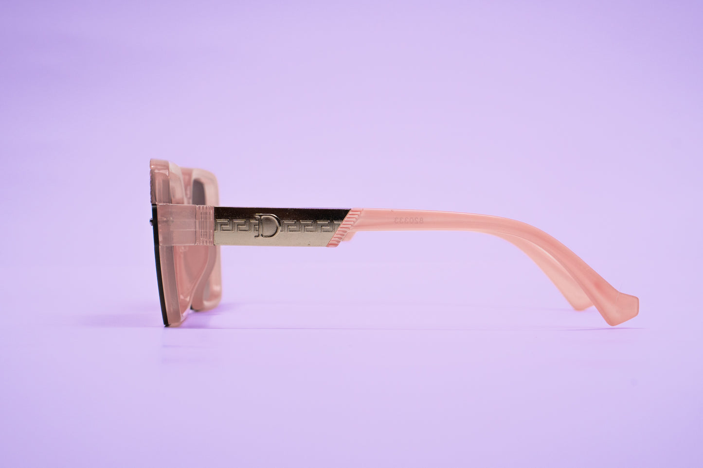 515.Square Pink Celebrity UV400 Retina protected cooling glass