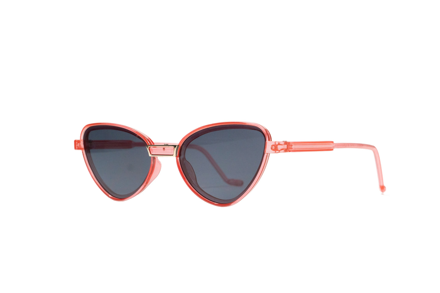 831. Celebrity stylish sunglasses UV400 Retina protected cooling glass