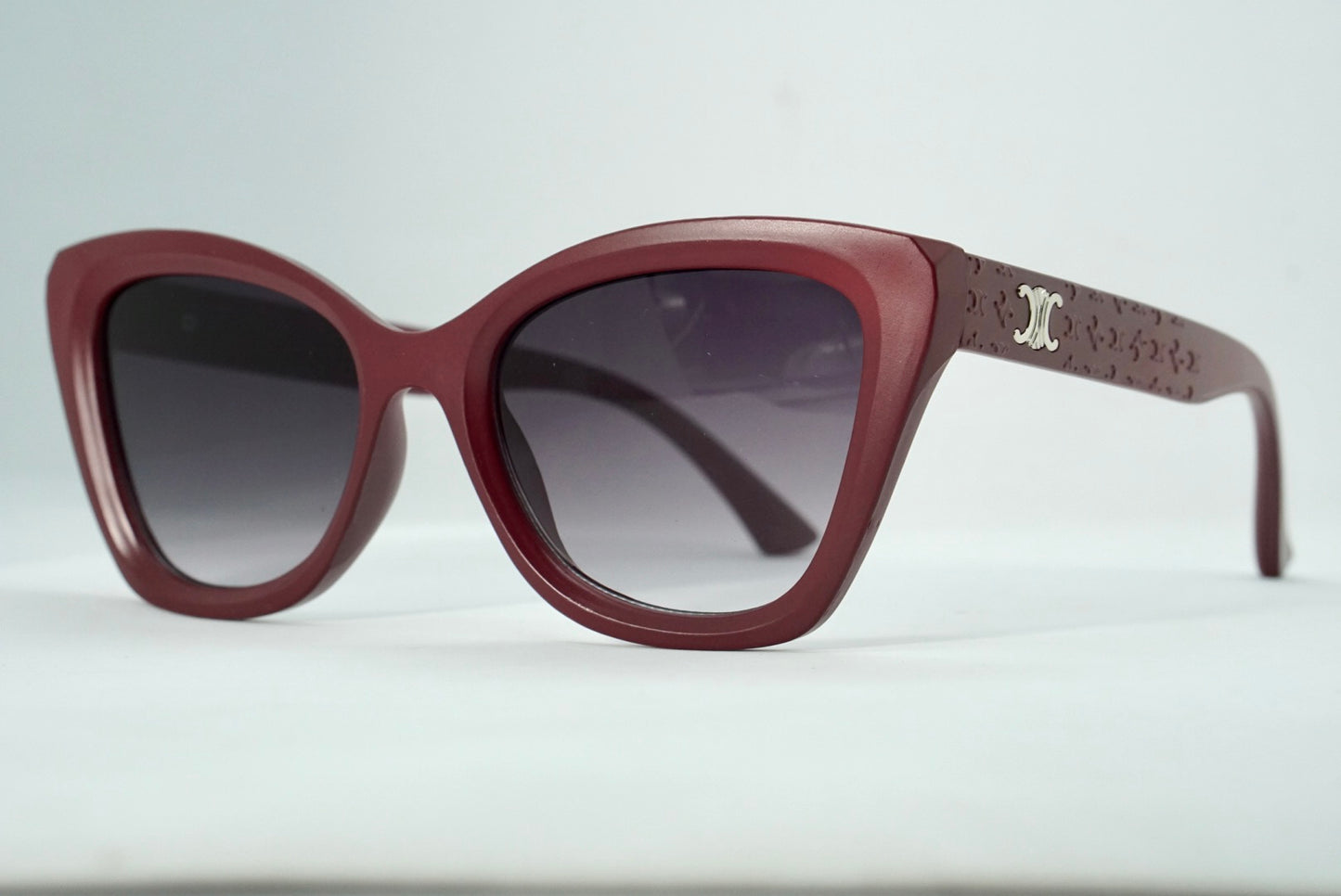 208. Celebrity sunglasses UV400 Retina protected cooling glass