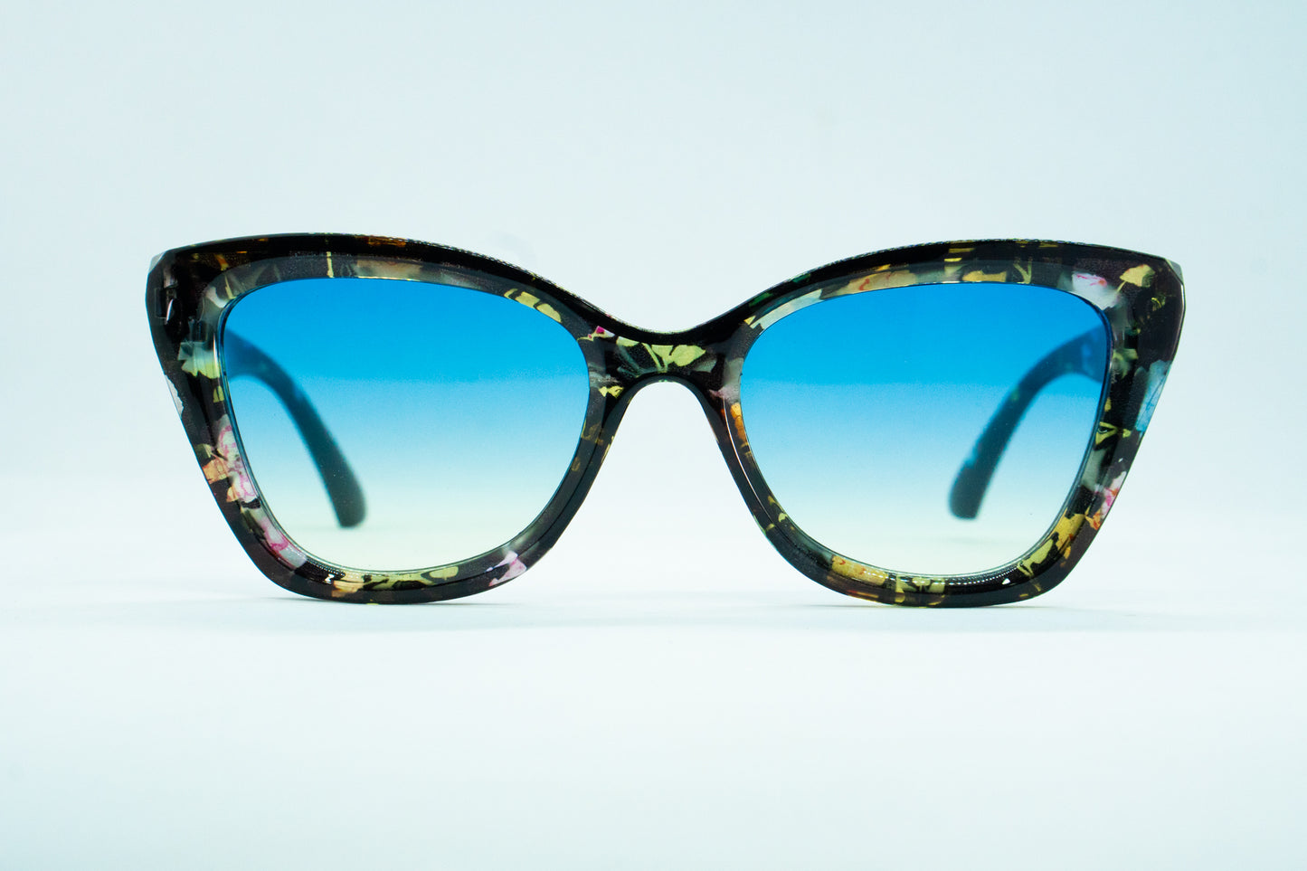 213. Celebrity sunglasses UV400 Retina protected cooling glass