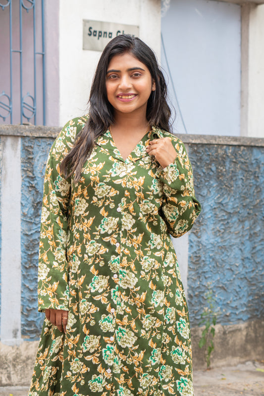 Hyrr Petals gown blazer collar foil print Pesta green