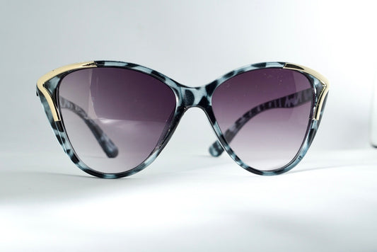 120. Celebrity sunglasses UV400 Retina protected cooling glass