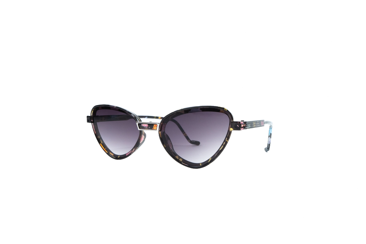 Q25D. Celebrity sunglasses UV400 Retina protected cooling glass
