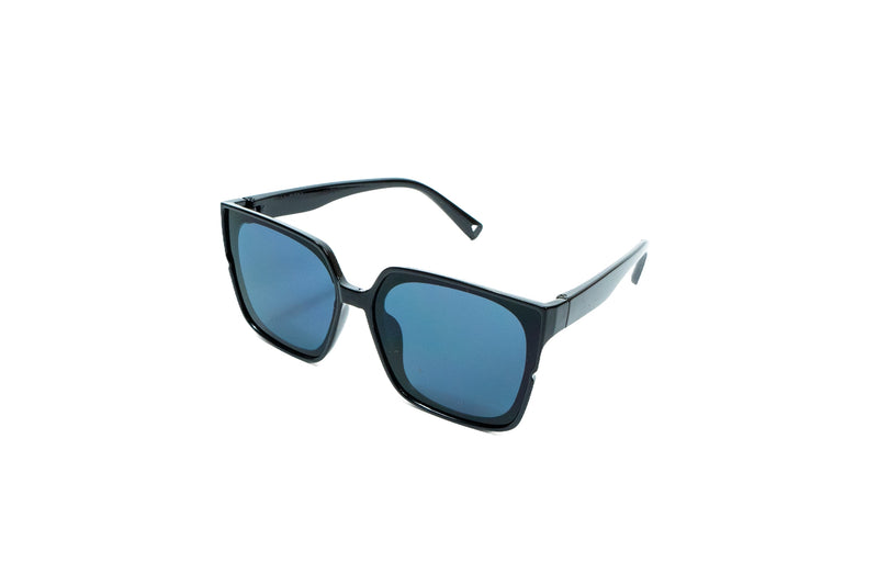 Q341. Celebrity stylish sunglasses UV400 Retina protected cooling glass