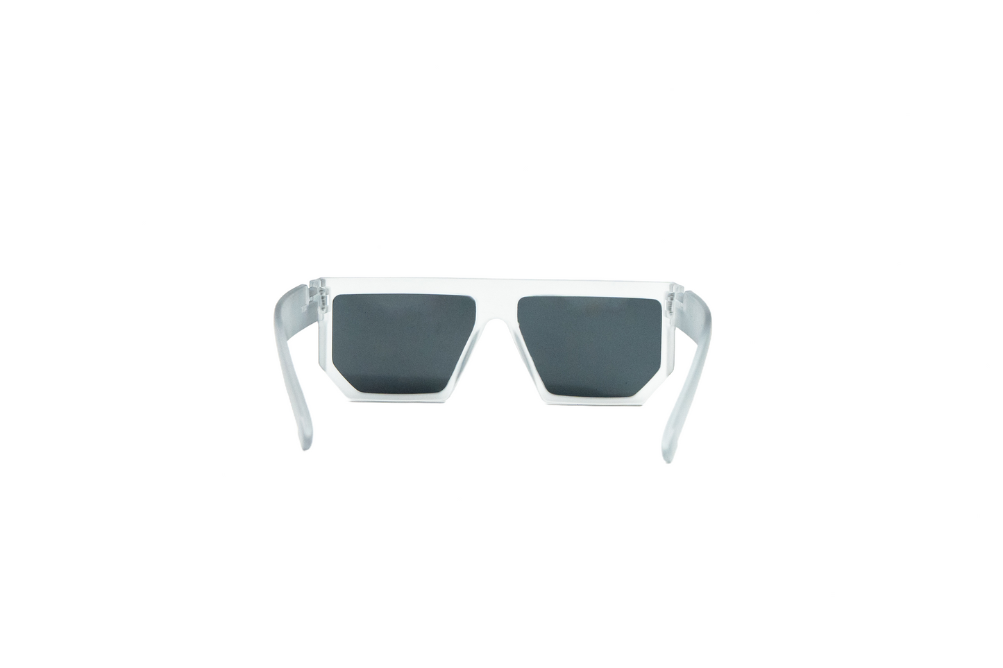 K143b. Men’s Celebrity sunglass UV400 Retina protected cooling glass