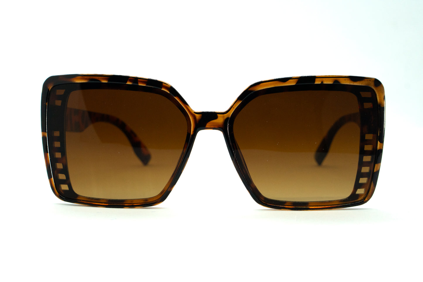 251. Celebrity sunglasses UV400 Retina protected cooling glass