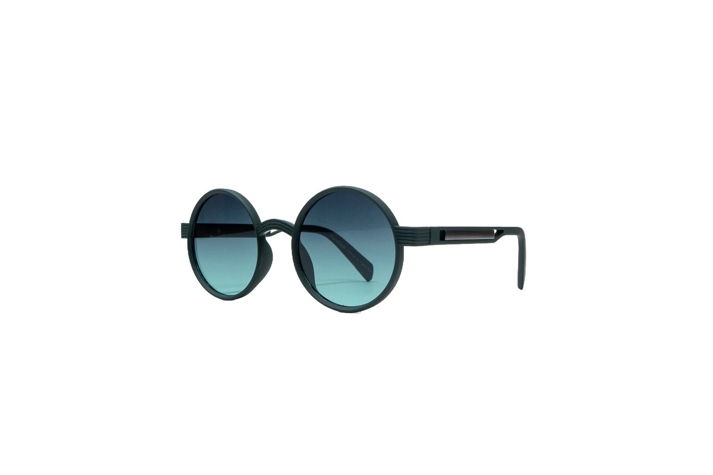 U135C. Unisex Exclusive Sunglasses UV400,Retina Protection,Cooling Shield