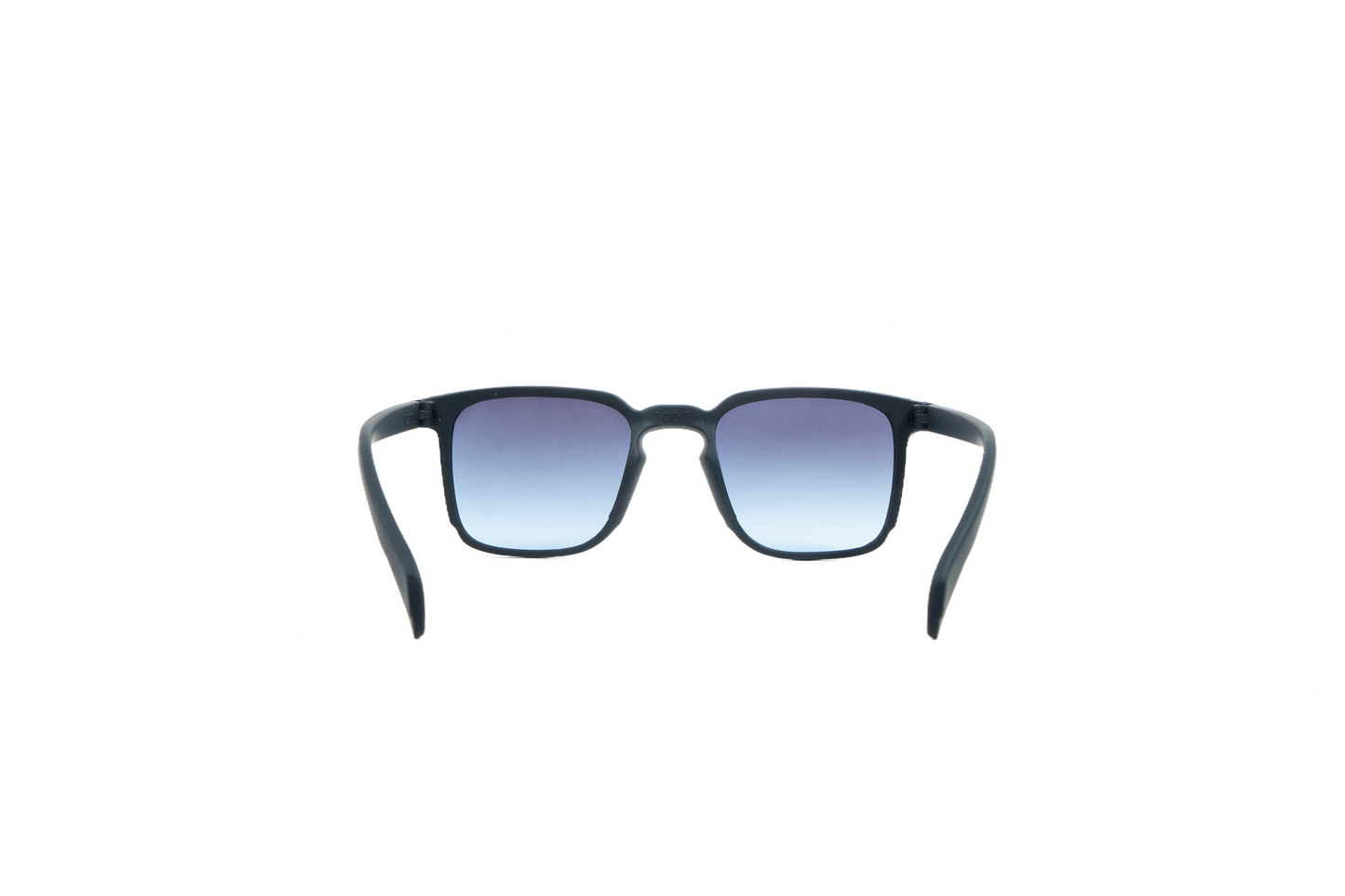 K165d. Men’s Celebrity sunglass UV400 Retina protected cooling glass