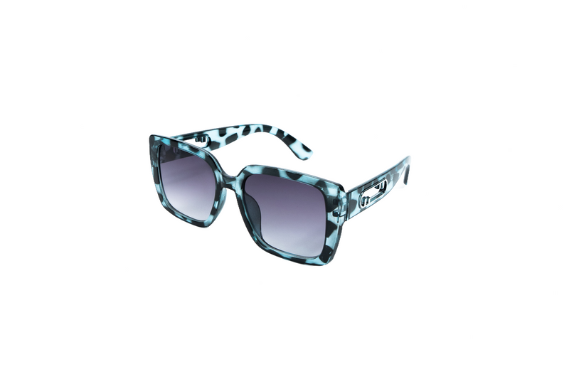 Q32f. Celebrity sunglasses UV400 Retina protected cooling glass