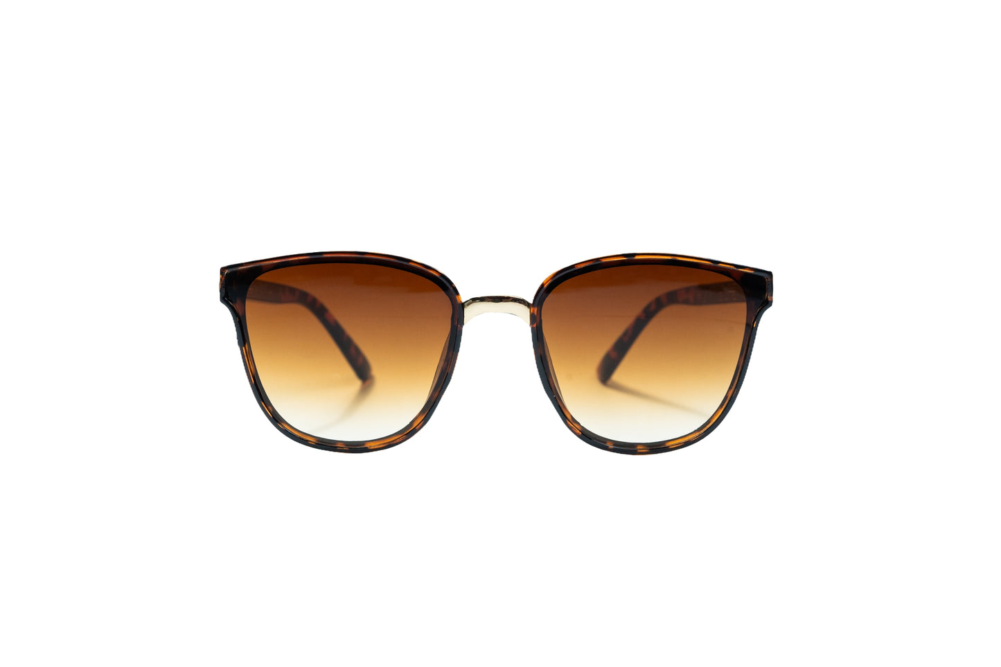 18. Celebrity stylish sunglasses UV400 Retina protected cooling glass