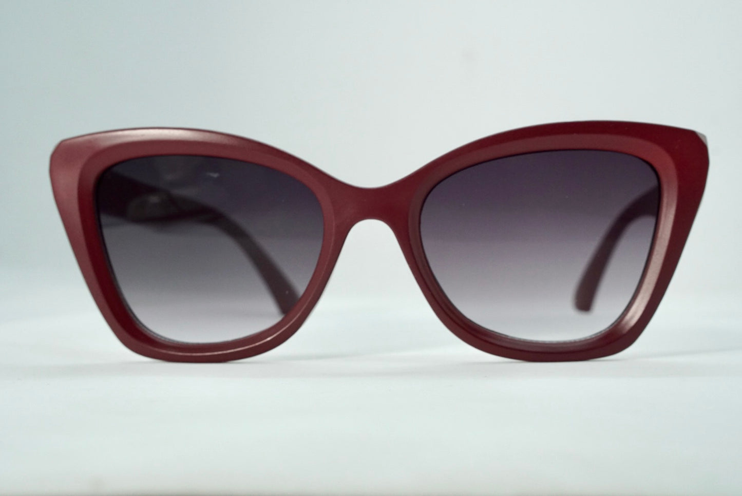 208. Celebrity sunglasses UV400 Retina protected cooling glass