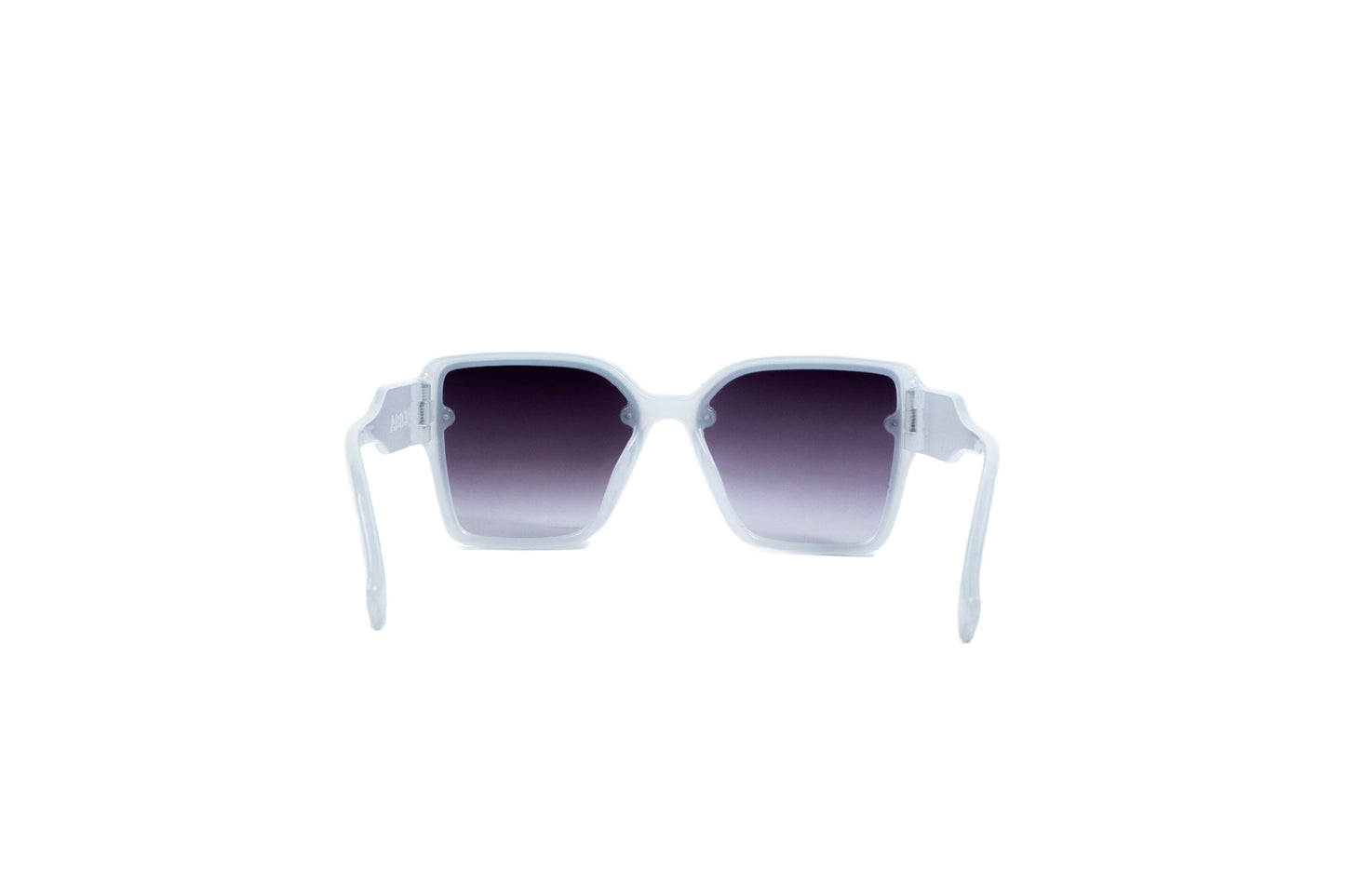 Q59g. Celebrity sunglasses UV400 Retina protected cooling glass