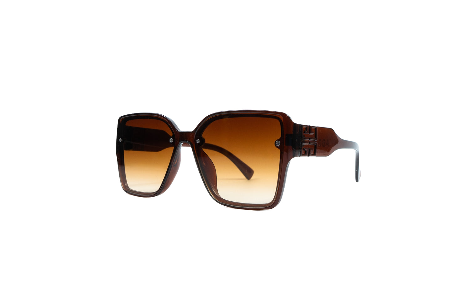 Q59h. Celebrity sunglasses UV400 Retina protected cooling glass